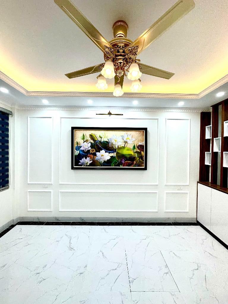 BÁN NHÀ RIÊNG ĐÔNG NGẠC - 5 TẦNG -35M2- GIÁ 5,85 TỶ